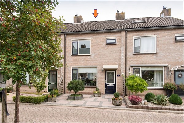 Elzenlaan 4, Asperen
